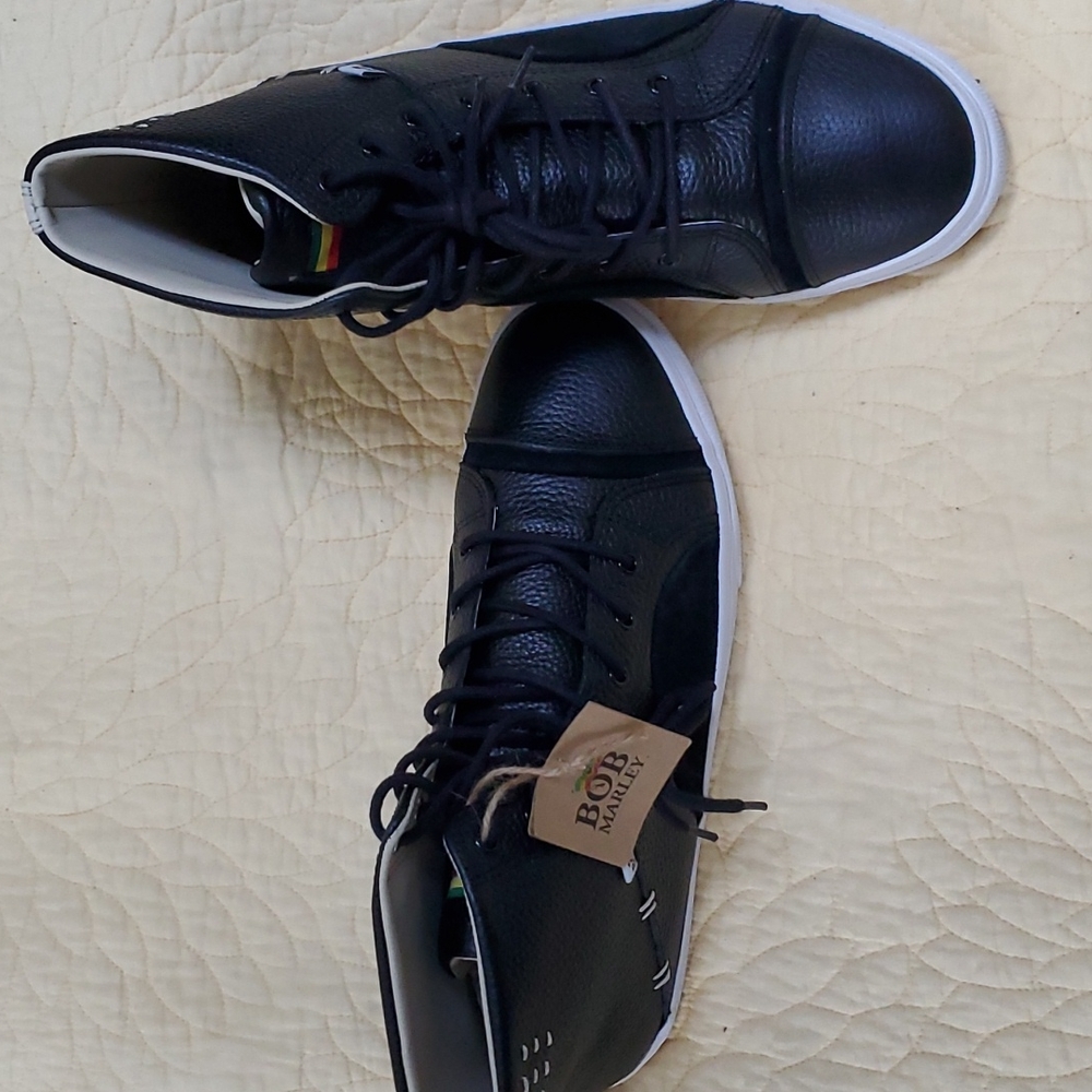 Bob Marley Courtside athletic shoes.  Size 11.  Black.
